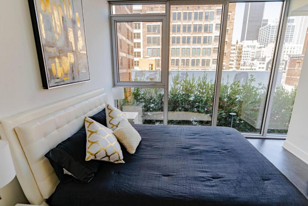 Downtown Paradise Escape With 2 Pools / Hot Tubs Apartment Лос Анджелис Екстериор снимка