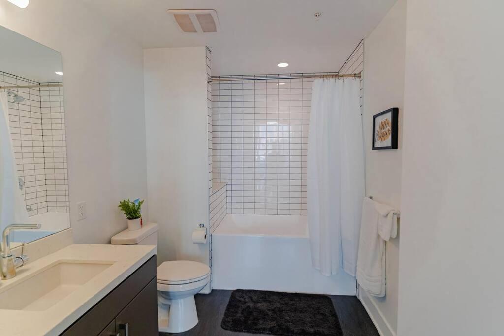 Downtown Paradise Escape With 2 Pools / Hot Tubs Apartment Лос Анджелис Екстериор снимка